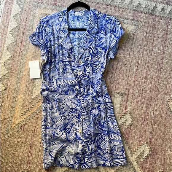 Wilfred Dresses & Skirts - Wilfred Mini Dress size S